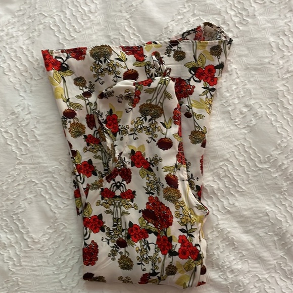 Floral romper - Picture 4 of 4